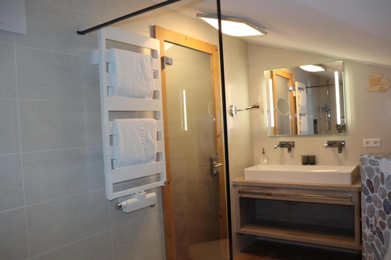 Zum Eichhof Hotel Райт им Винкл Екстериор снимка