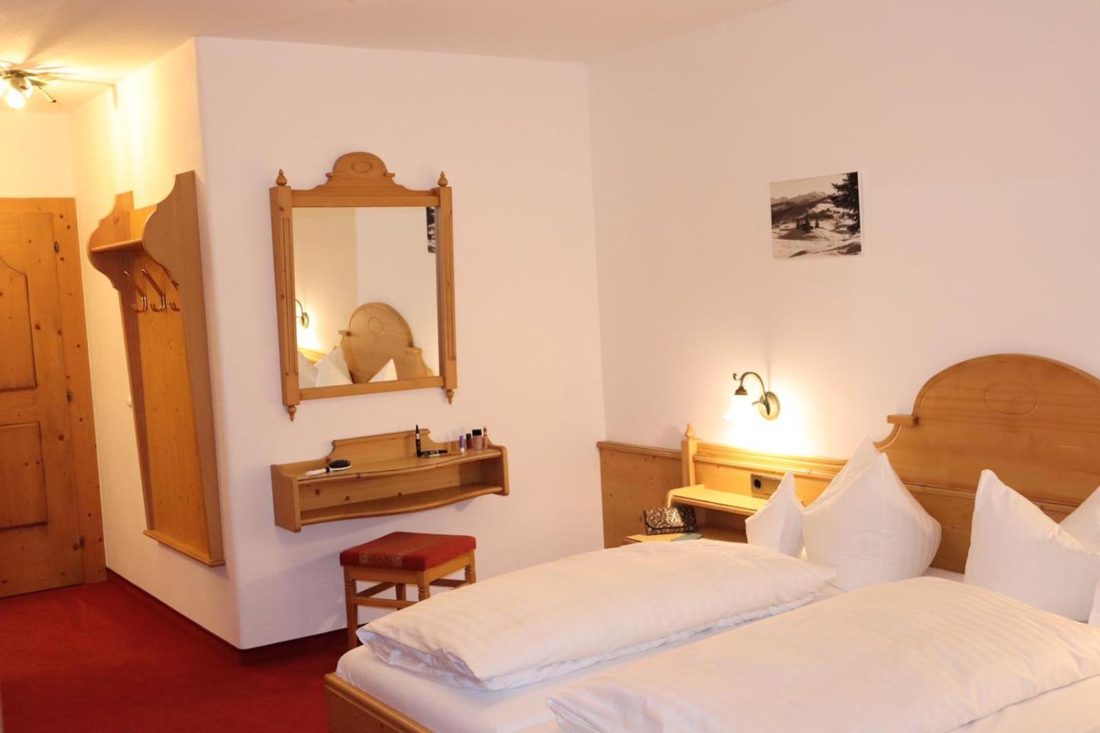 Zum Eichhof Hotel Райт им Винкл Екстериор снимка