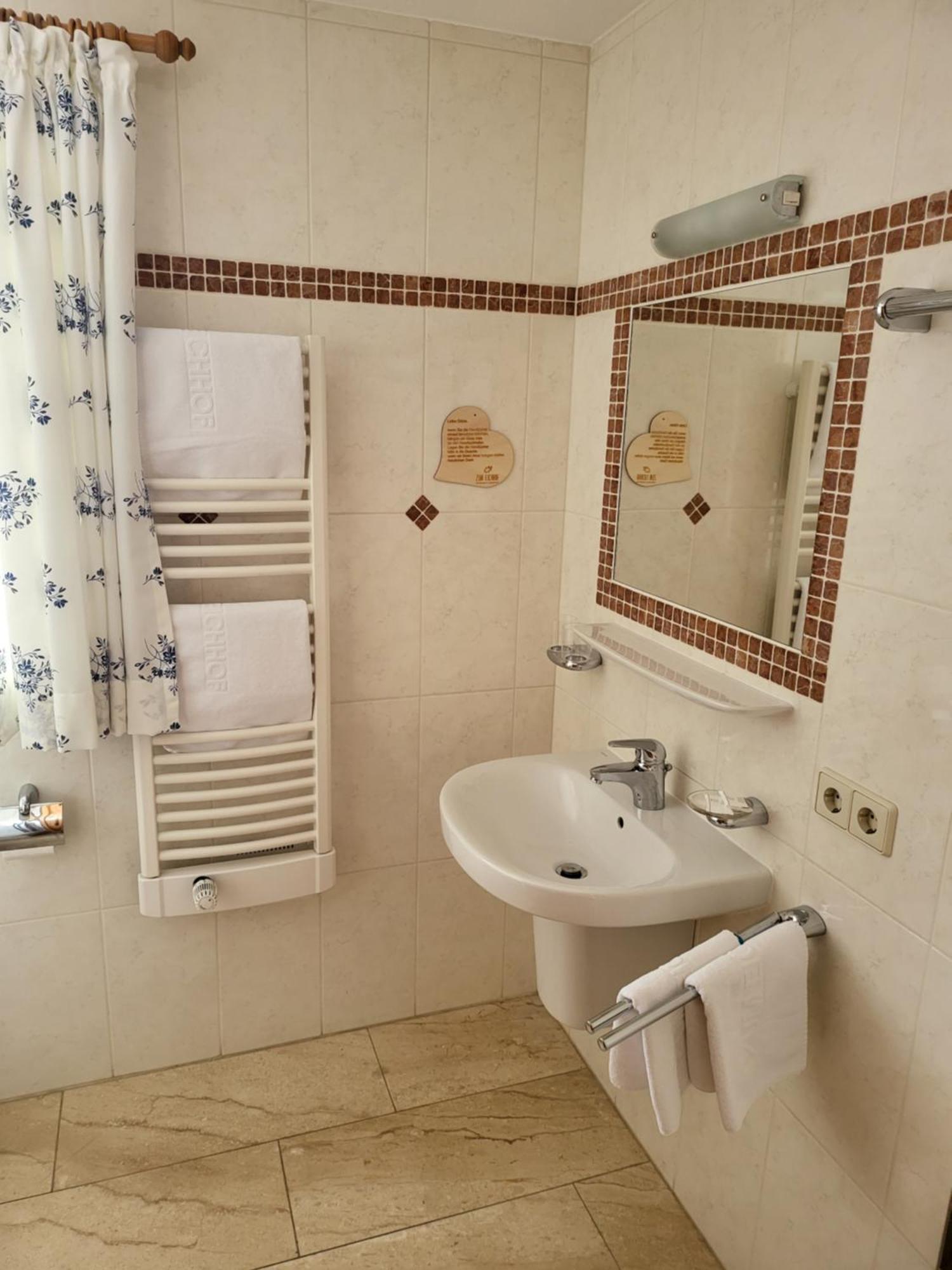 Zum Eichhof Hotel Райт им Винкл Екстериор снимка